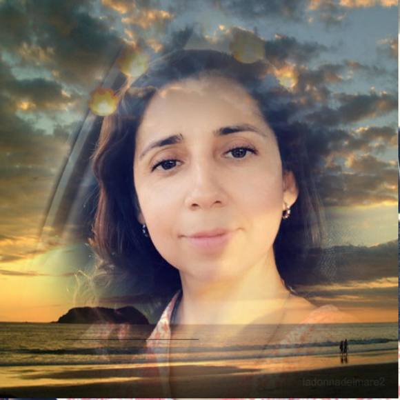 Meet your Posher, Claudia - Picture 1 of 1